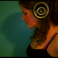 i haz headphones by pinkstickerz